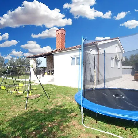 Nyaraló House Helena 2068 Fažana