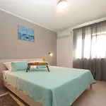 House Helena 2068 Holiday home Fazana